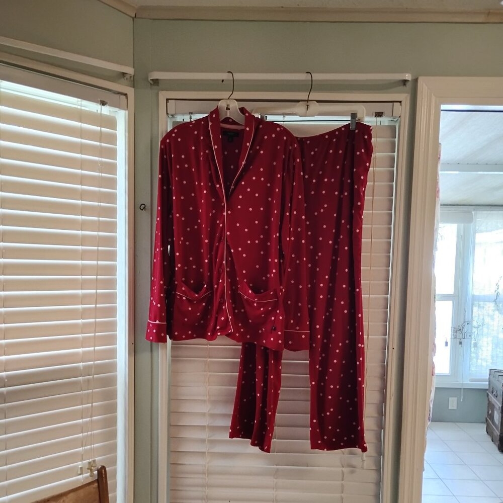 SIMPLY VERA VERAWANG, pajama set, size XL.